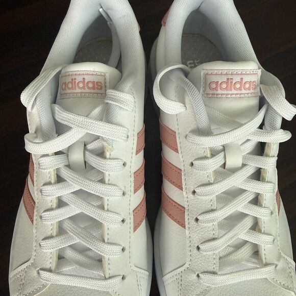 Size 8 - Adidas Women's Grand Court Base Tennis Shoes NWB - Picture 3 of 10